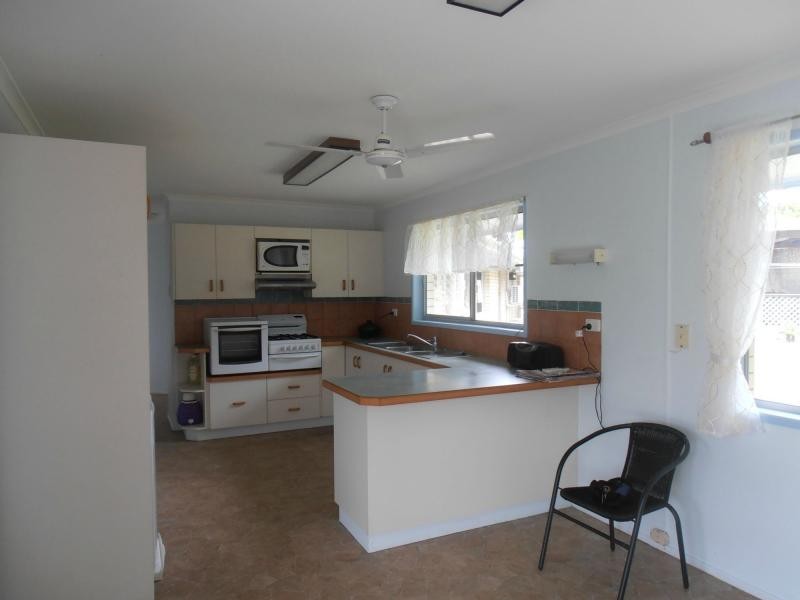 39 Bass Street, Tin Can Bay QLD 4580