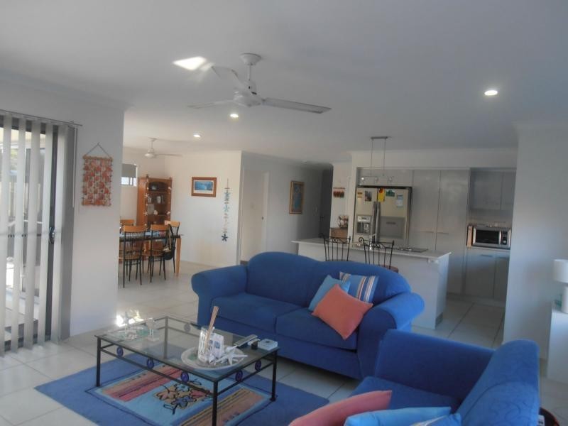 52 Summer Way, Tin Can Bay QLD 4580