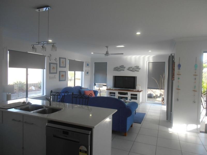52 Summer Way, Tin Can Bay QLD 4580