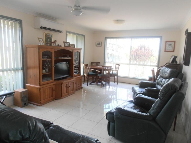 4 Duchess Court, Cooloola Cove QLD 4580