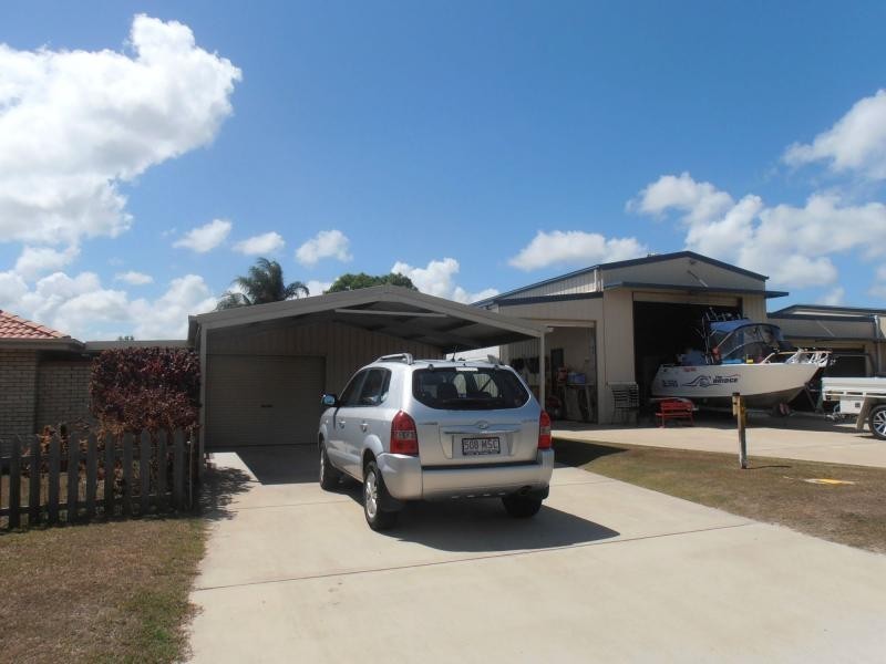4 Duchess Court, Cooloola Cove QLD 4580