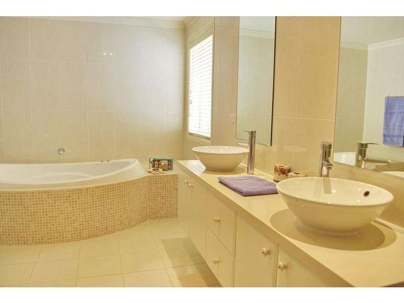 49 Lesley Avenue, Carlingford NSW 2118