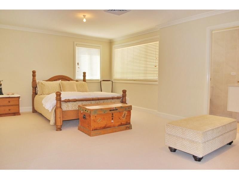 49 Lesley Avenue, Carlingford NSW 2118