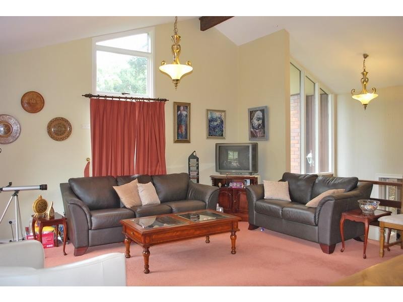 37 Cambridge Avenue, North Rocks NSW 2151