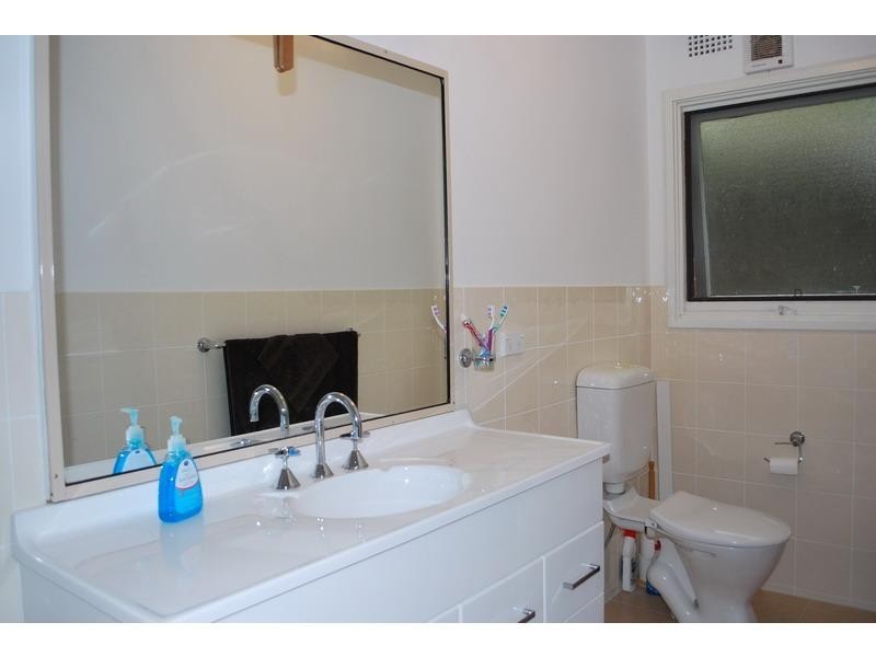 37 Cambridge Avenue, North Rocks NSW 2151