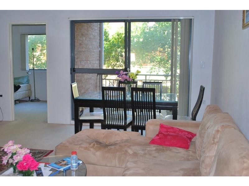 1/80-82 Pitt Street, Merrylands NSW 2160