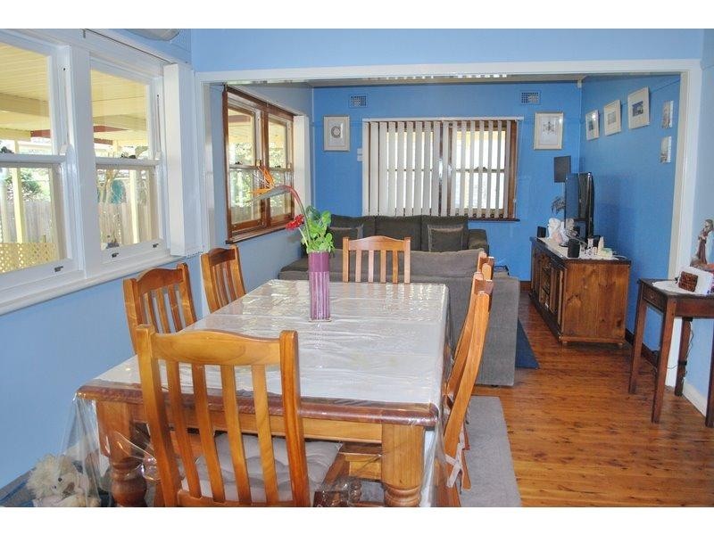 12 Joyce Street, Fairfield NSW 2165