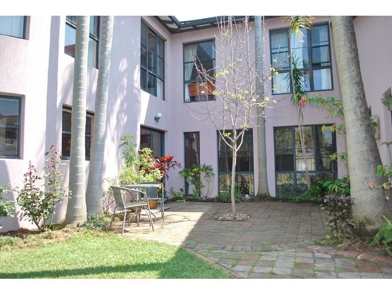 2 Deakin Street, West Ryde NSW 2114