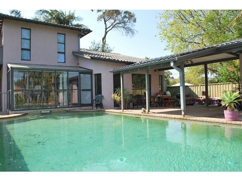 2 Deakin Street, West Ryde NSW 2114