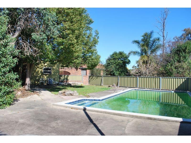 122 Kissing Point Road, Dundas NSW 2117