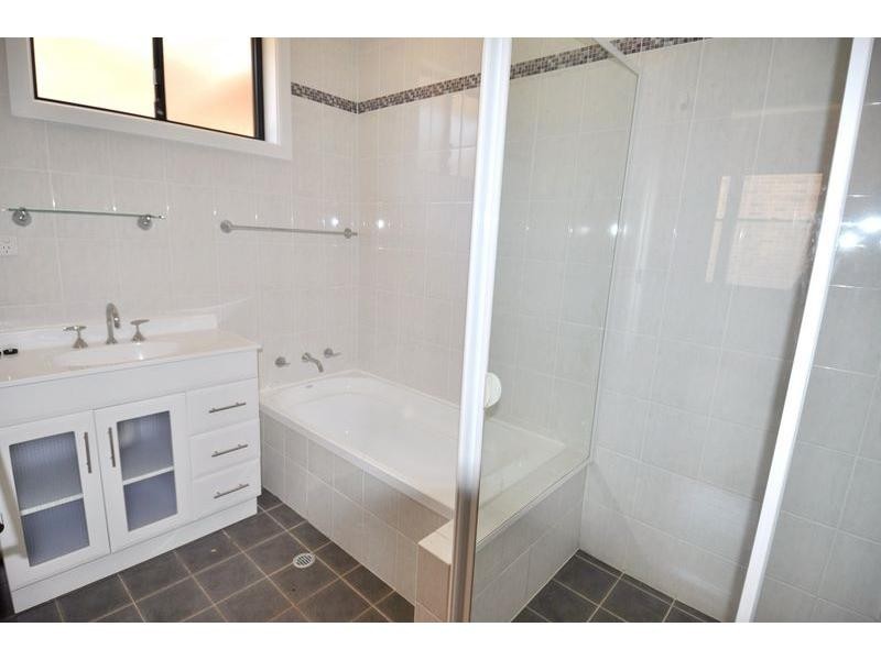 2/17 Clanwilliam Street, Eastwood NSW 2122