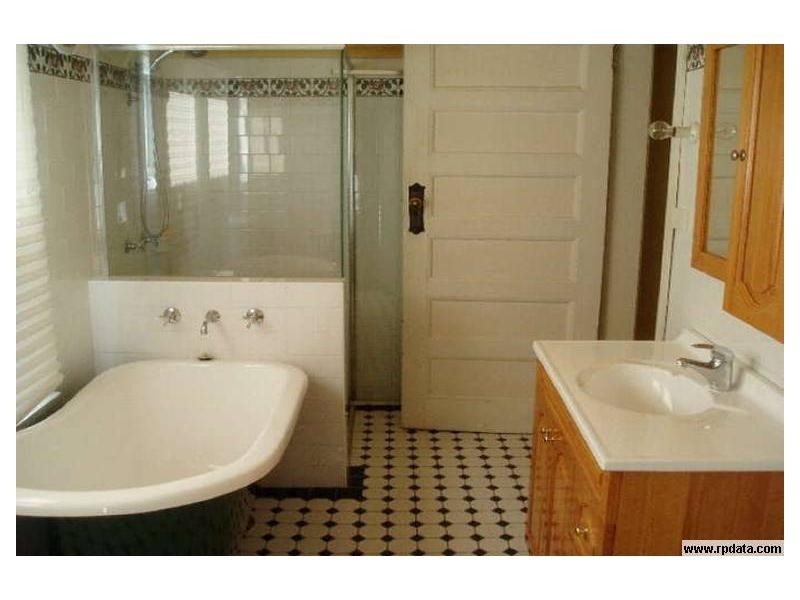 16 Ingram Road, Wahroonga NSW 2076
