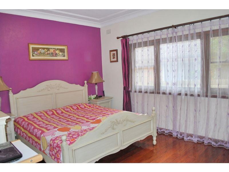 129 Adderton Road, Carlingford NSW 2118