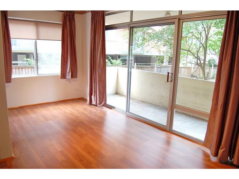 8/17 Lachlan Avenue, Macquarie Park NSW 2113