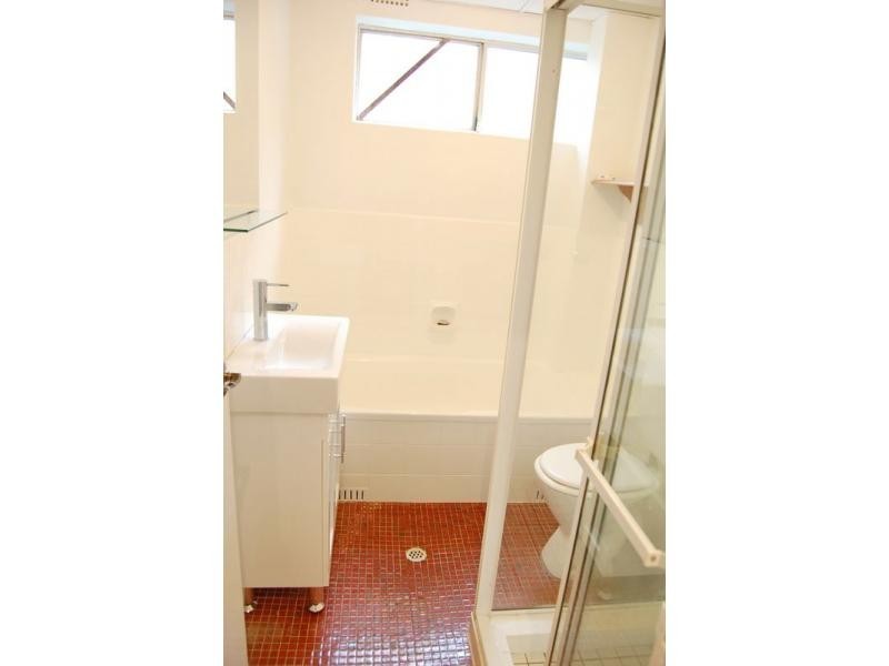 8/17 Lachlan Avenue, Macquarie Park NSW 2113