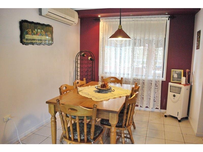 16 Lismore Close, Bossley Park NSW 2176