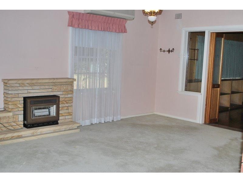 1 Plympton Road, Carlingford NSW 2118