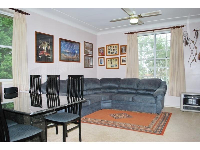 8 Forster Place, Dundas Valley NSW 2117