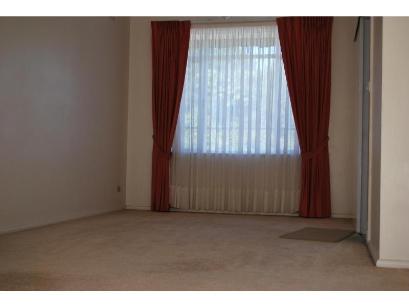 15 Bradley Drive, Carlingford NSW 2118