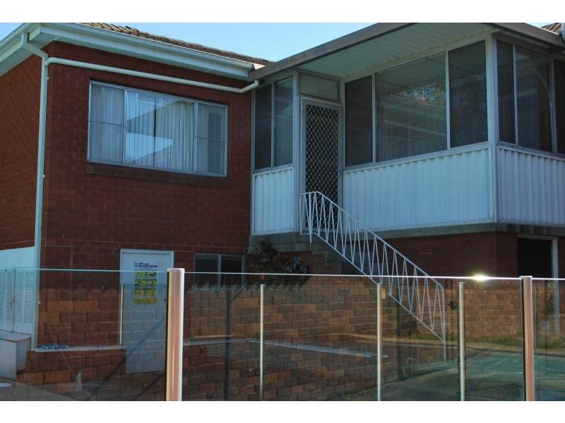 15 Bradley Drive, Carlingford NSW 2118