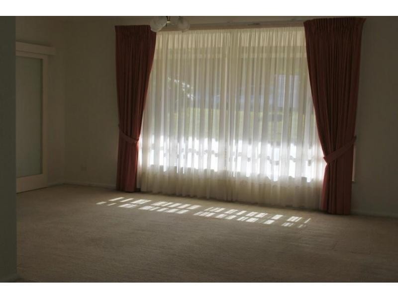 15 Bradley Drive, Carlingford NSW 2118