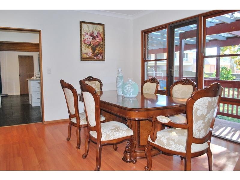 8 Ingleby Street, Oatlands NSW 2117