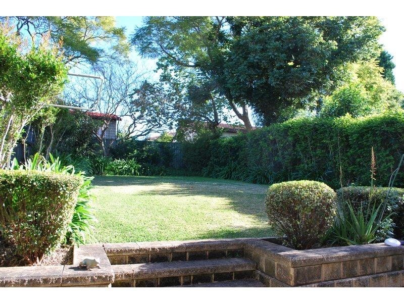 2/12 Kariwara Street, Dundas NSW 2117