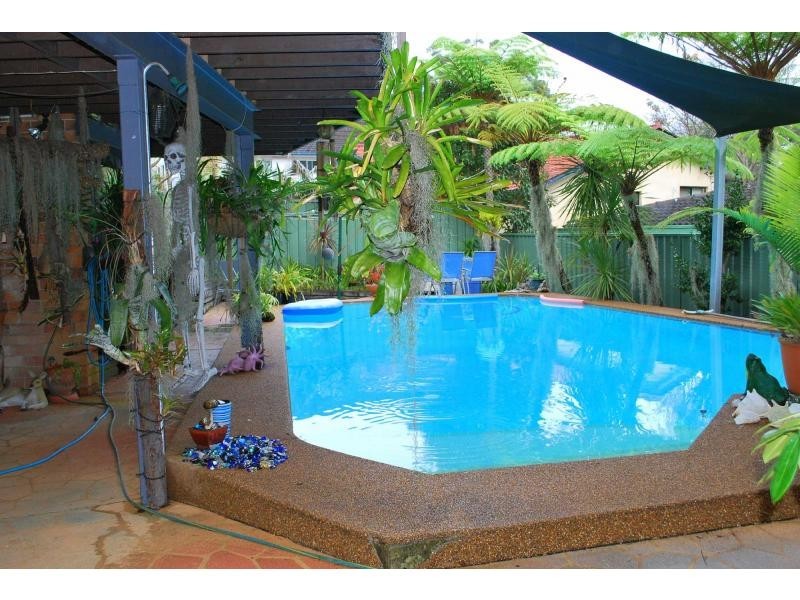 6 Adrian Court, Carlingford NSW 2118