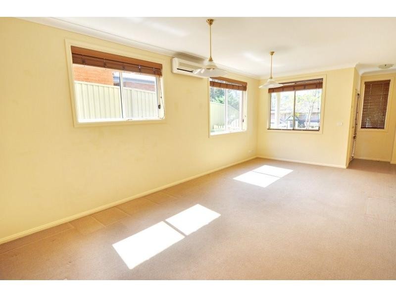 2/12 Kariwara Street, Dundas NSW 2117