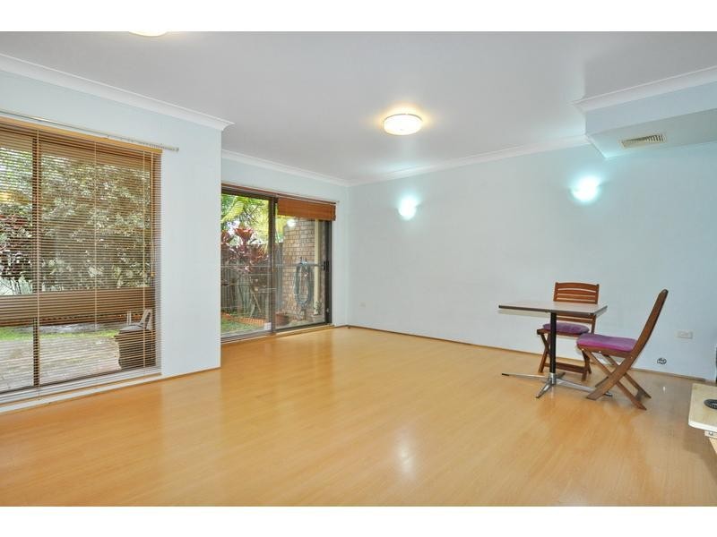 2/324 Marsden Road, Carlingford NSW 2118