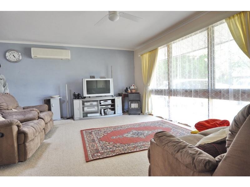 8 Metcalf Avenue, Carlingford NSW 2118