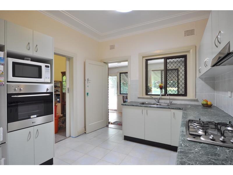 2 Rosen Street, Epping NSW 2121