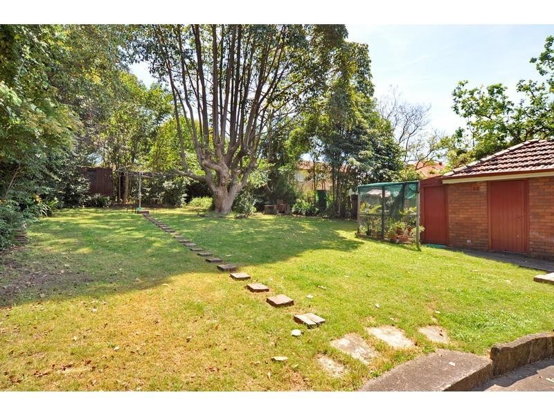 2 Rosen Street, Epping NSW 2121