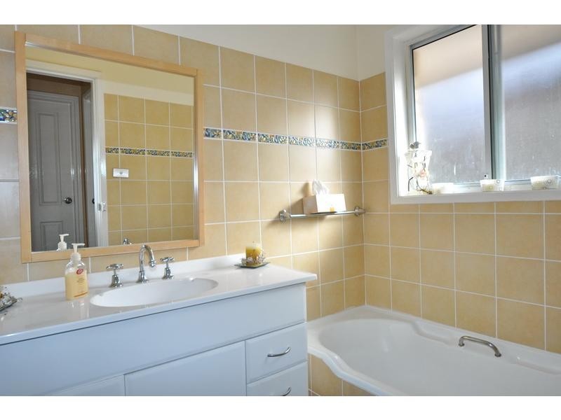 7 Haines Avenue, Carlingford NSW 2118