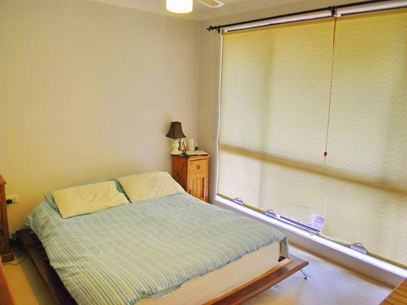 16 Lismore Close, Bossley Park NSW 2176