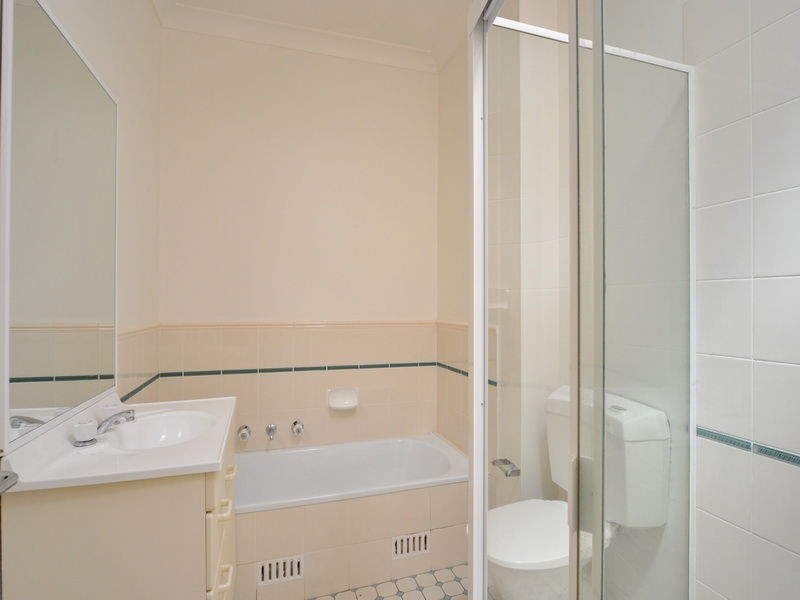 1/8A Ingleby Street, Oatlands NSW 2117