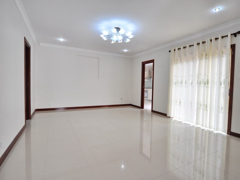 2a Tanderra Avenue, Carlingford NSW 2118