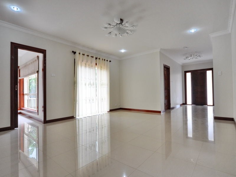 2a Tanderra Avenue, Carlingford NSW 2118