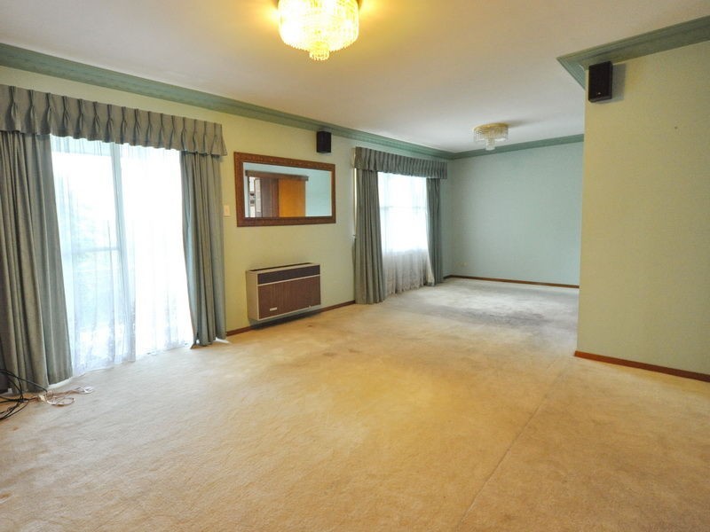 12 Lochinvar Parade, Carlingford NSW 2118