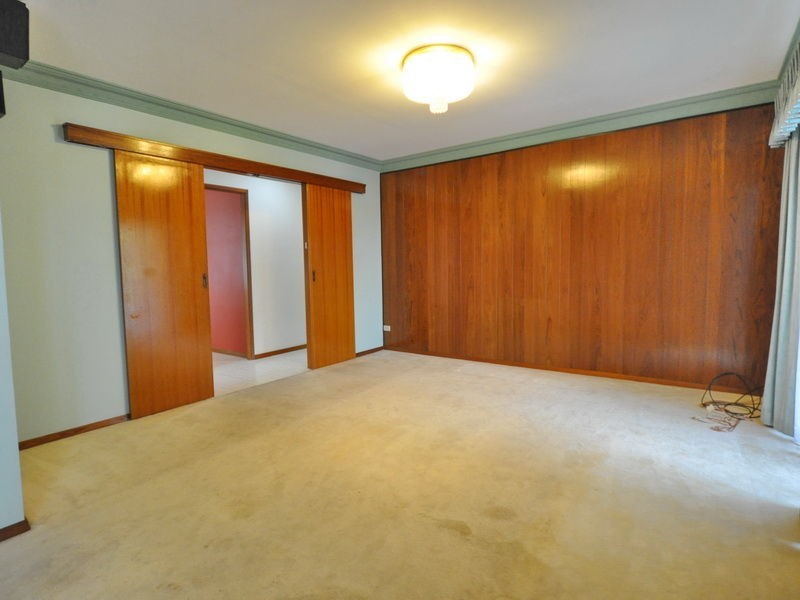 12 Lochinvar Parade, Carlingford NSW 2118