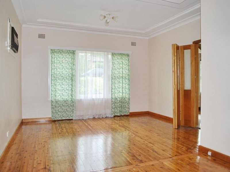 9 Dunmore Avenue, Carlingford NSW 2118