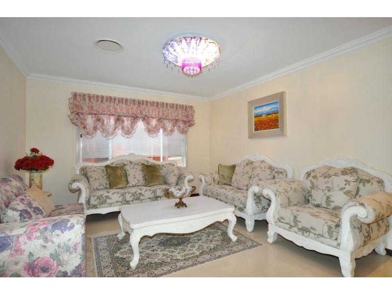 18 Narrun Crescent, Telopea NSW 2117