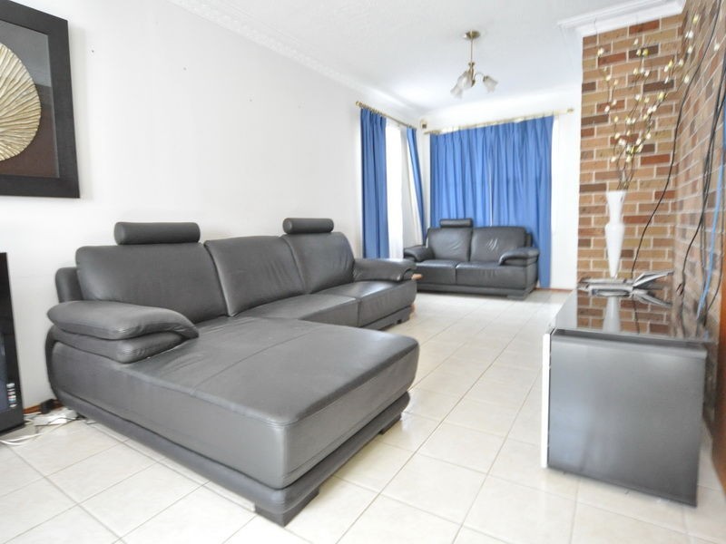 12 Lochinvar Parade, Carlingford NSW 2118