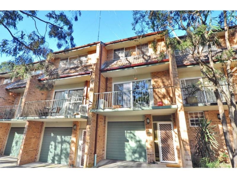 8/16 Robert Street, Telopea NSW 2117