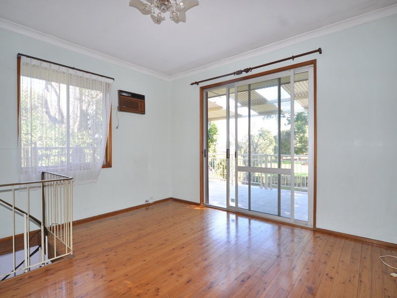 129 Adderton Road, Carlingford NSW 2118