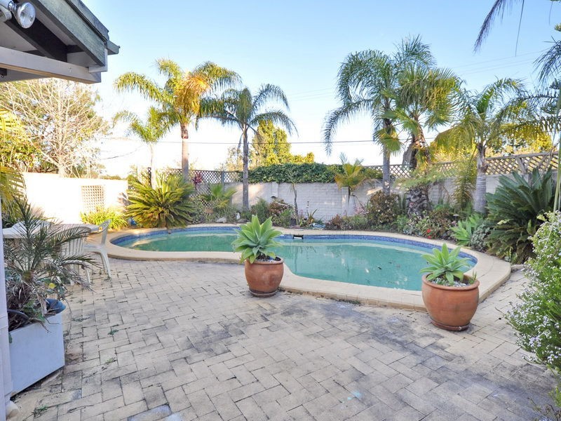 1 Bellevue Drive, Carlingford NSW 2118