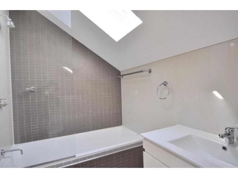 11 Pearce Street, Ermington NSW 2115