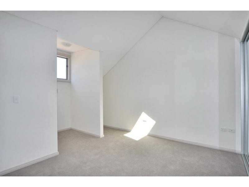 11 Pearce Street, Ermington NSW 2115