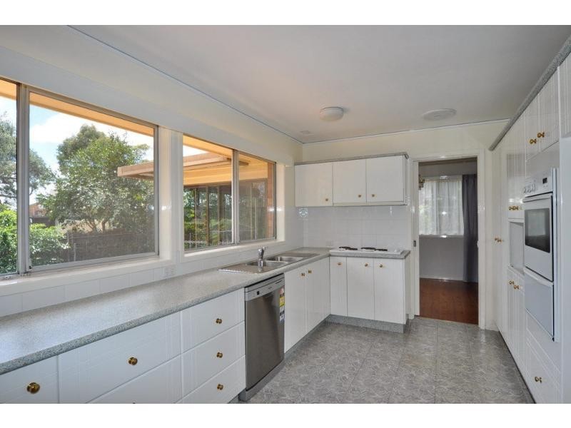 8 Snowdon Avenue, Carlingford NSW 2118