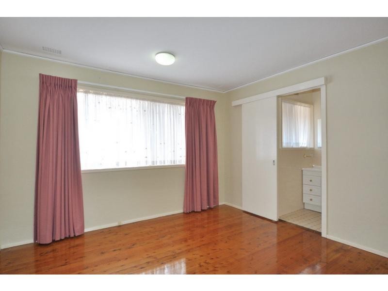 8 Snowdon Avenue, Carlingford NSW 2118